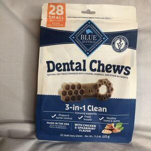 Blue Buffalo Dental Chews Small Natural Dog Treats, Chicken & Spearmint 11.3-oz